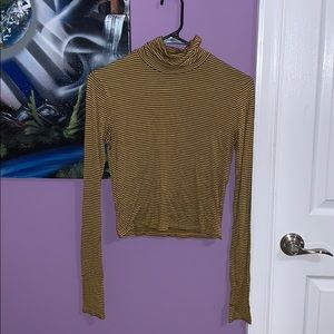 Striped turtle neck long sleeve